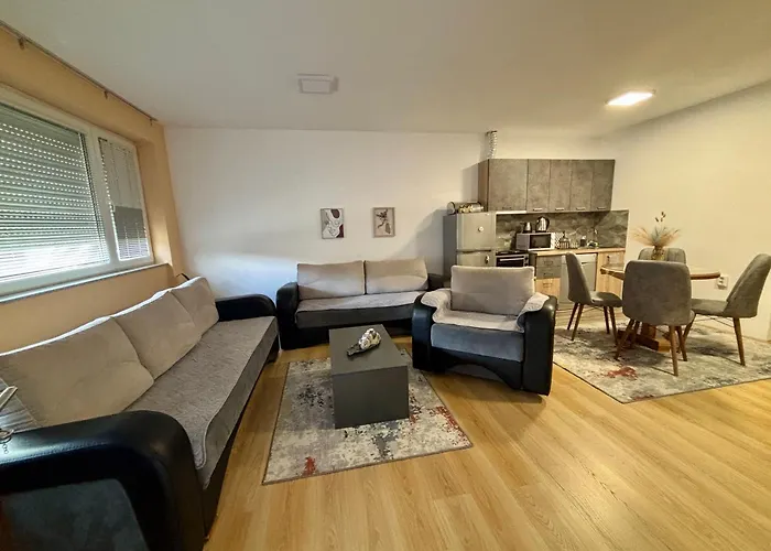 Leni Apartment